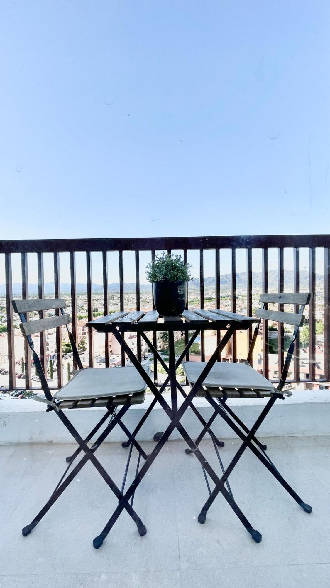 Apartament Estilos I Renovat A Primera Linia, Amb Vistes Privilegiades! 艾姆布里亚布拉瓦 外观 照片